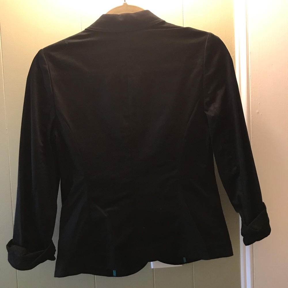 Express 3 button Jacket - Picture 2 of 3